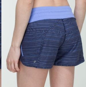 Lululemon Tracker Short 4" Lined Cadet Blue / Lullaby, 2-way stretch sz.6 VGUC